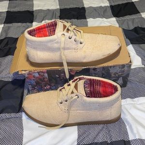 Toms Burlap Botas, Size 11.